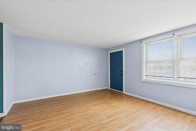 7865 SAINT BRIDGET LN, Dundalk, MD 21222