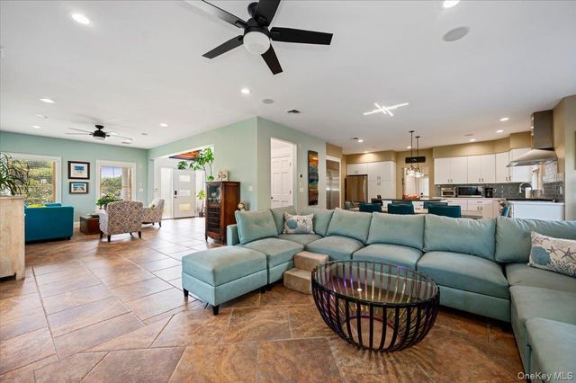 2064 Pacific Boulevard, Atlantic Beach, NY 11509