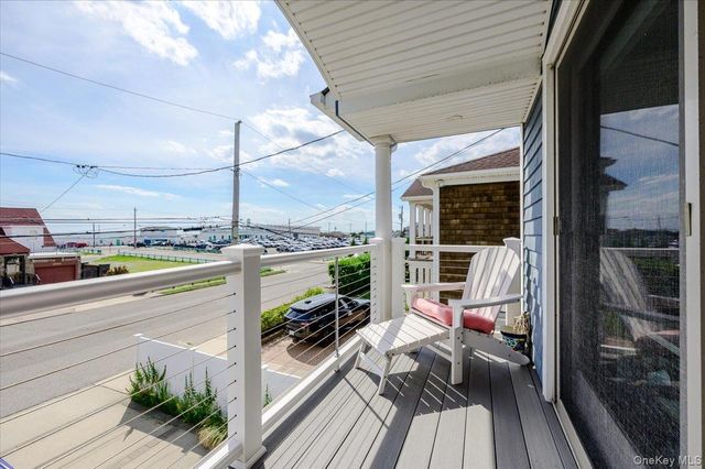 2064 Pacific Boulevard, Atlantic Beach, NY 11509