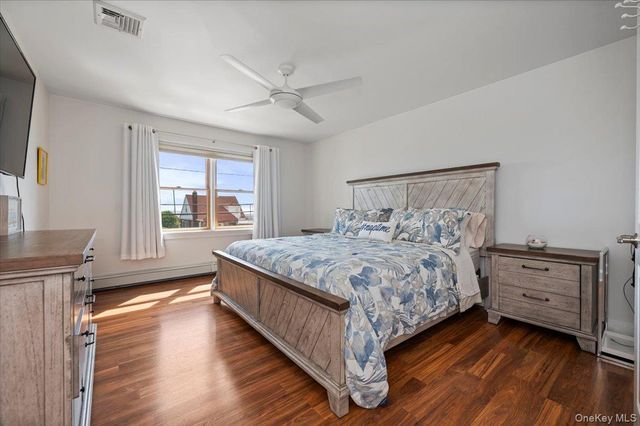 2064 Pacific Boulevard, Atlantic Beach, NY 11509