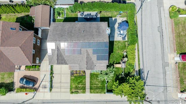 2064 Pacific Boulevard, Atlantic Beach, NY 11509