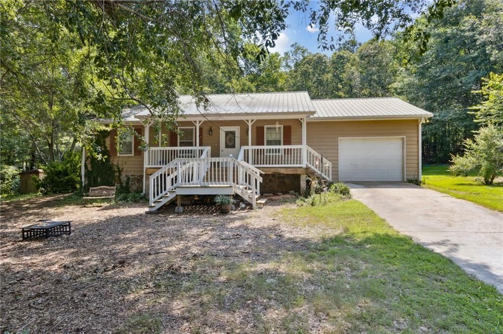 136 Pine Street, Covington, GA 30014