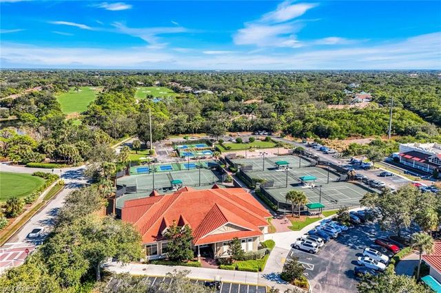 1468 Gormican LN, Naples, FL 34110