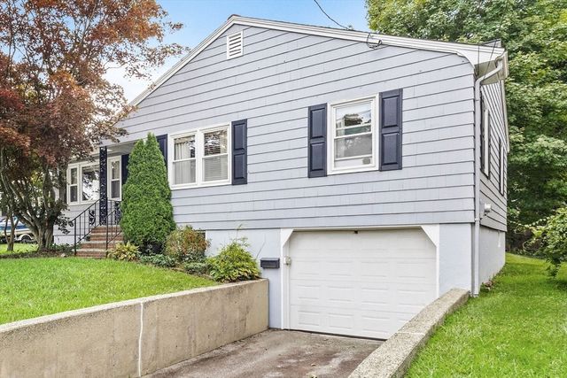 76 Forest Street, Lowell, MA 01851