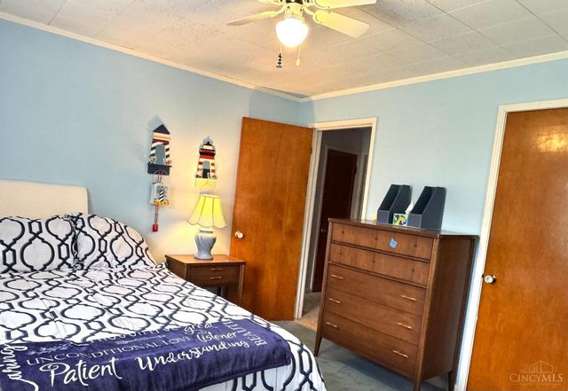 4325 Glenway Avenue, Deer Park, OH 45236