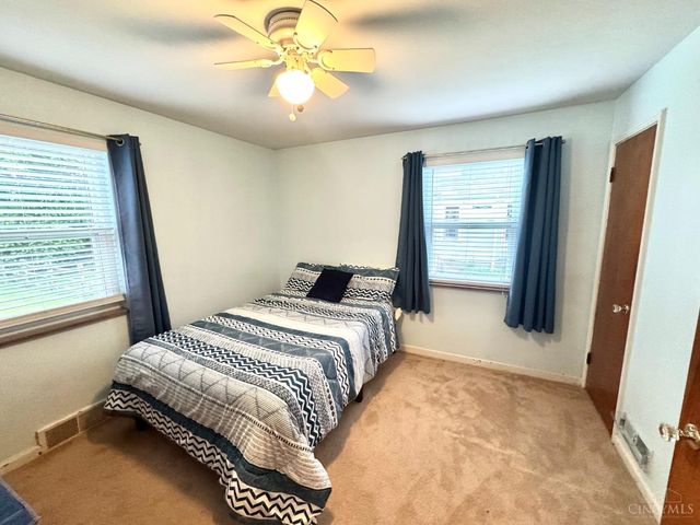 4325 Glenway Avenue, Deer Park, OH 45236