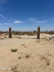 000 E 0 Vac/Cor Avenue Q3?173 Ste., Palmdale, CA 93550