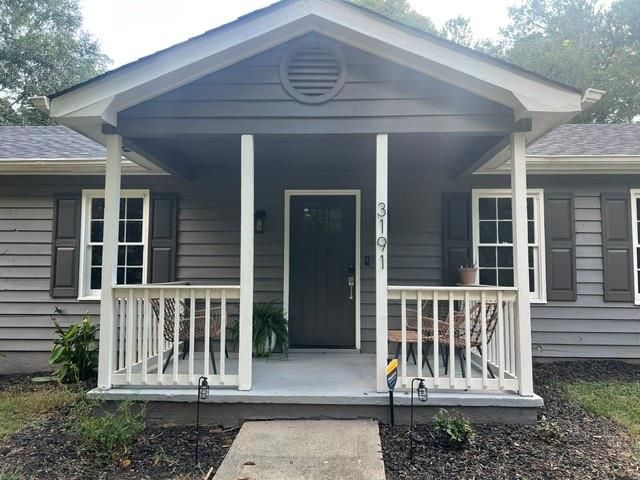 3191 Woodbridge Court, Snellville, GA 30039