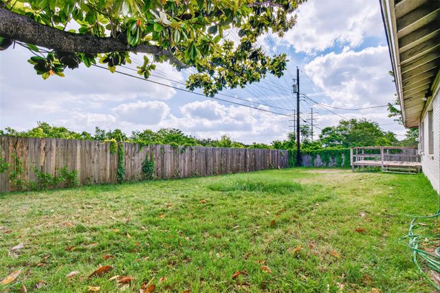 11902 Oakbrook DR, Austin, TX 78753