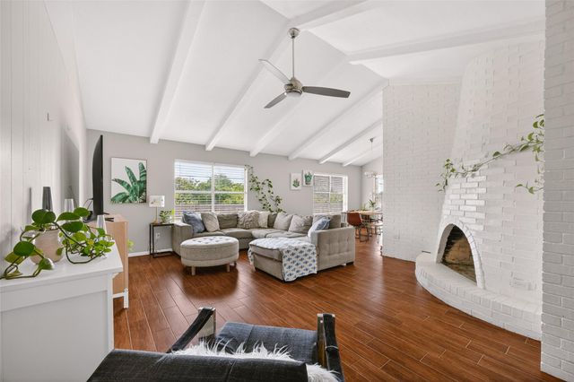 11902 Oakbrook DR, Austin, TX 78753