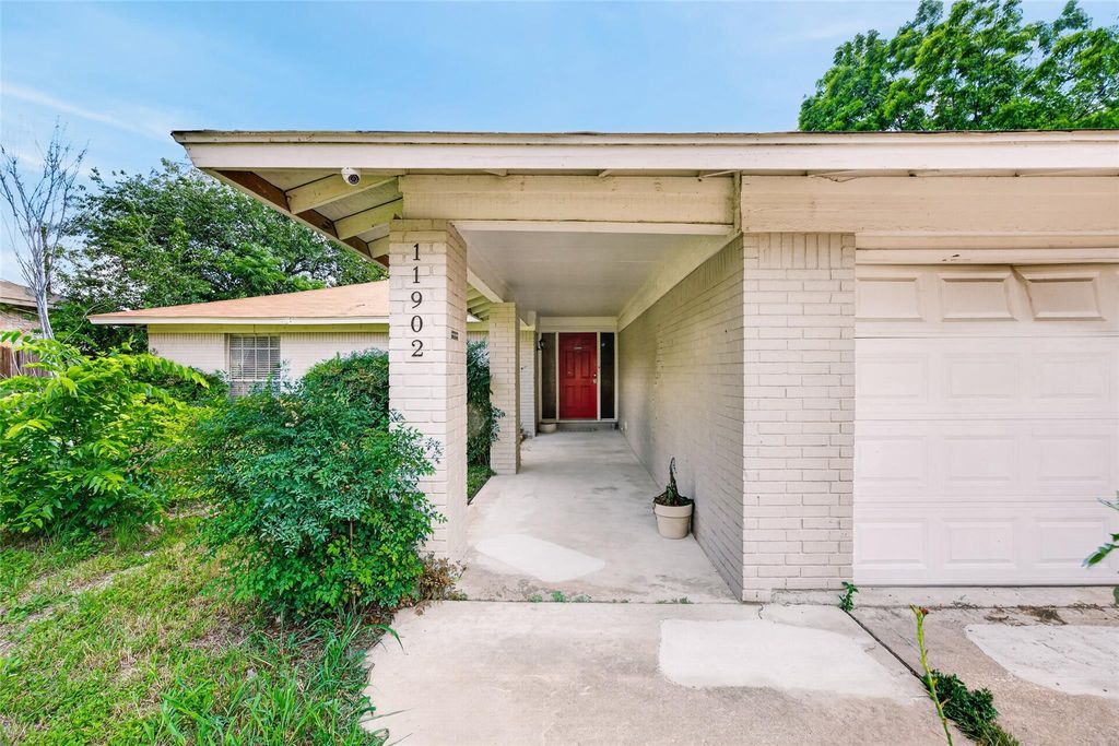 11902 Oakbrook DR, Austin, TX 78753