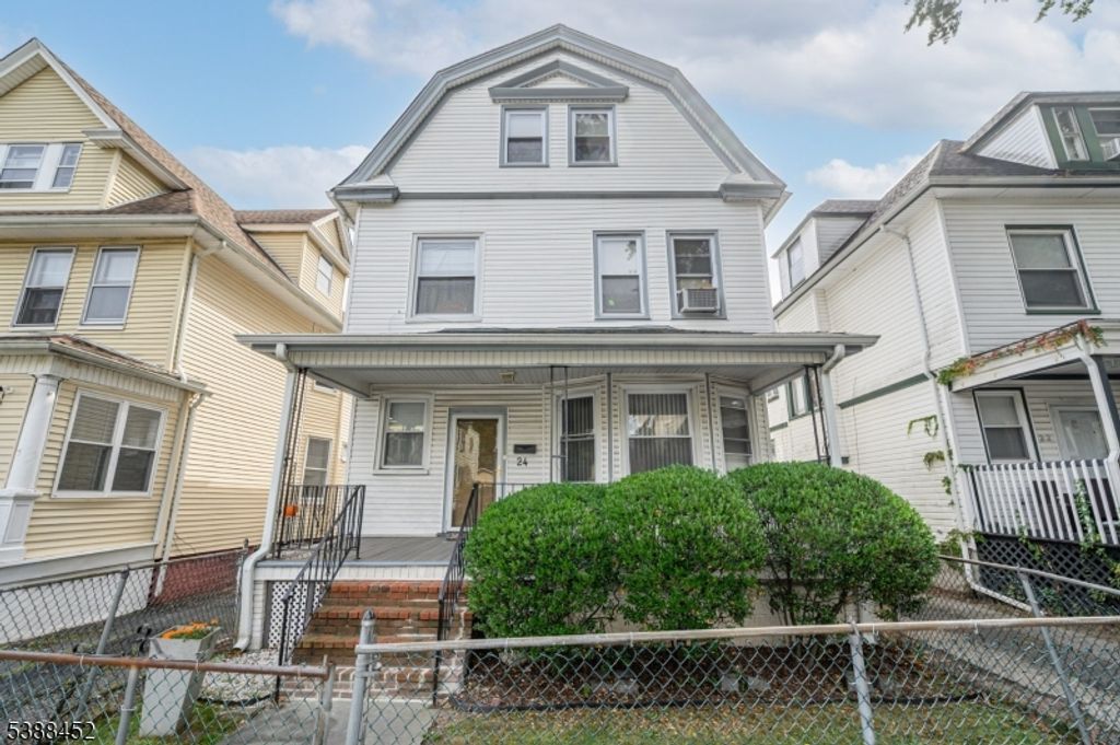 24 N 23Rd St, East Orange City, NJ 07017 — exterior