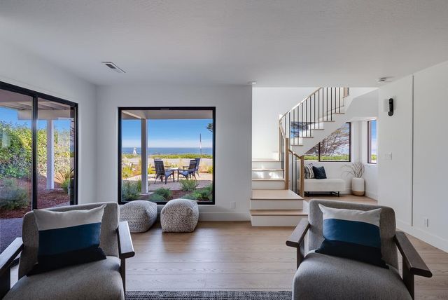 1212 W Cliff Drive, Santa Cruz, CA 95060
