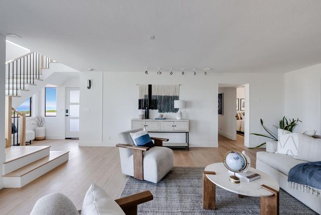1212 W Cliff Drive, Santa Cruz, CA 95060