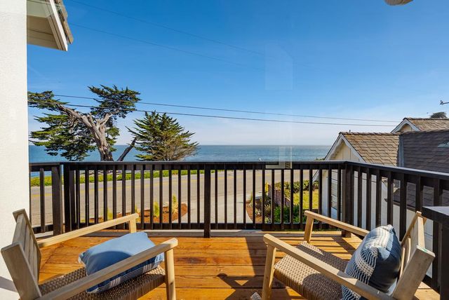 1212 W Cliff Drive, Santa Cruz, CA 95060