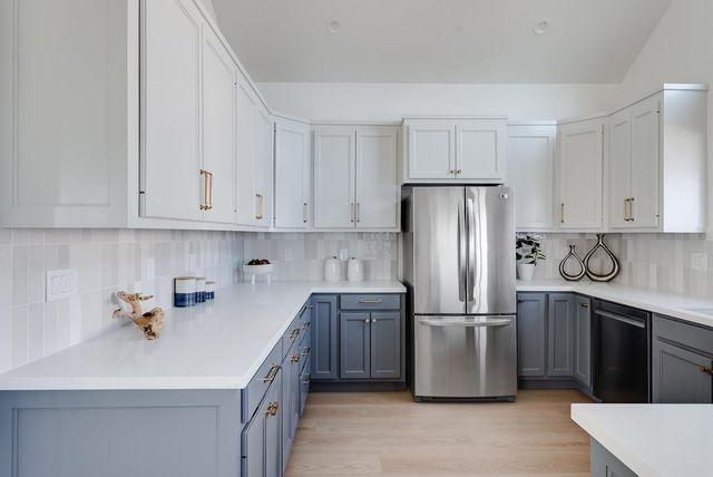1212 W Cliff Drive, Santa Cruz, CA 95060