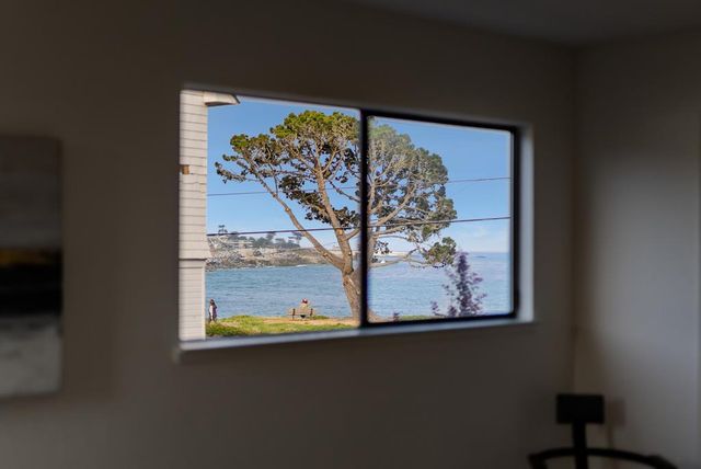 1212 W Cliff Drive, Santa Cruz, CA 95060