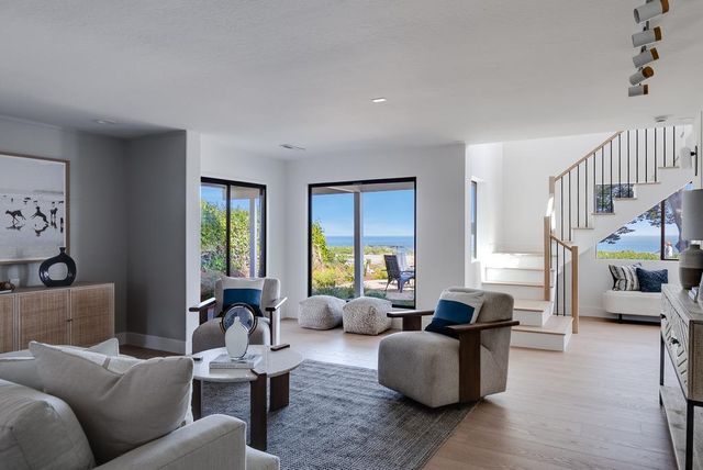 1212 W Cliff Drive, Santa Cruz, CA 95060