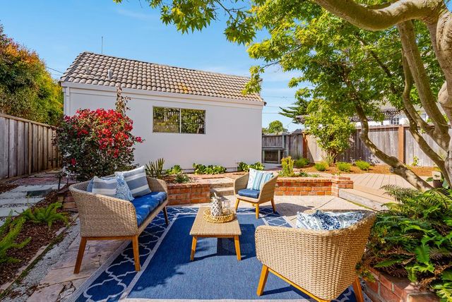 1212 W Cliff Drive, Santa Cruz, CA 95060
