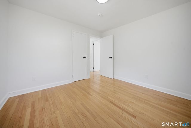 35 Dyer Avenue, Canton, CT 06019