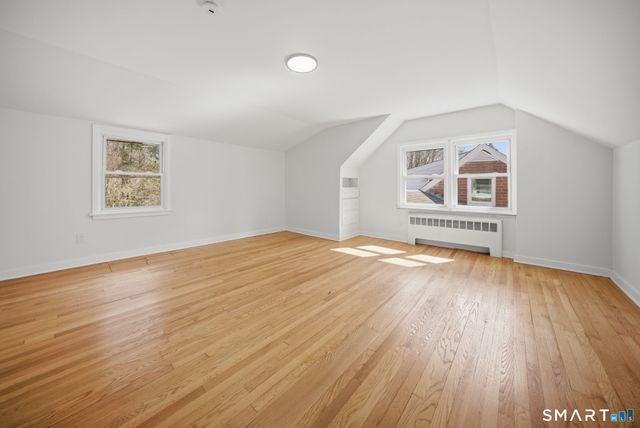 35 Dyer Avenue, Canton, CT 06019