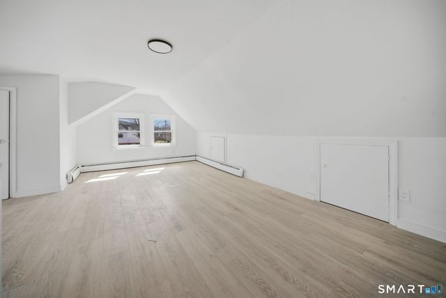 35 Dyer Avenue, Canton, CT 06019