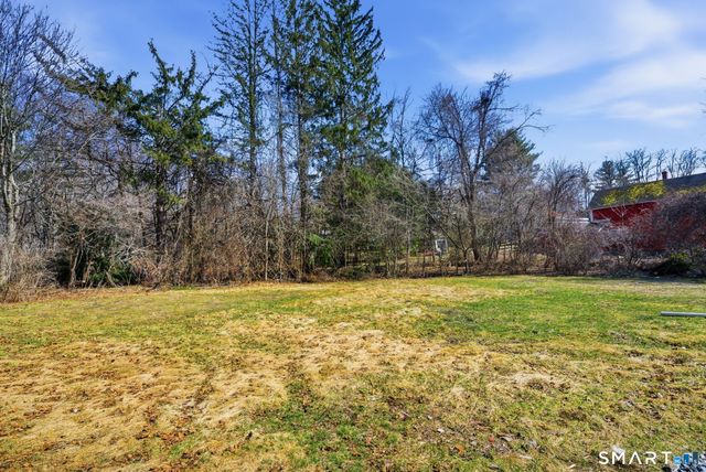 35 Dyer Avenue, Canton, CT 06019