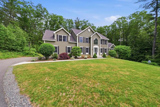 24 Piper Lane, Pelham, NH 03076