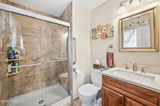20 Jay Court, Hazlet, NJ 07730