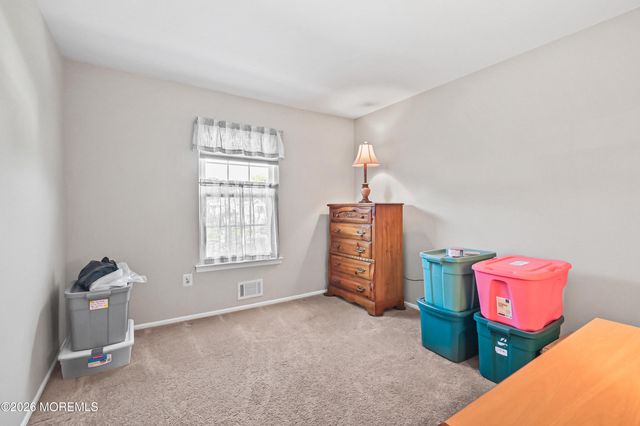 20 Jay Court, Hazlet, NJ 07730