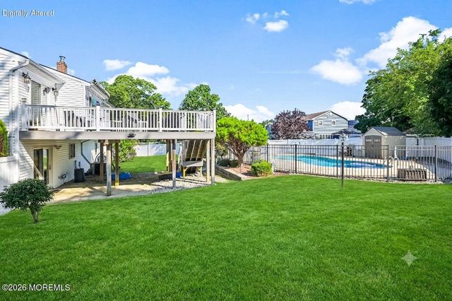 20 Jay Court, Hazlet, NJ 07730
