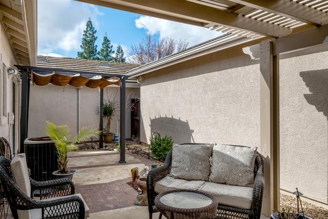 753 Rodmartin Ct, Folsom, CA 95630