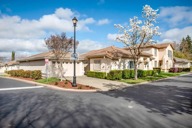 753 Rodmartin Ct, Folsom, CA 95630