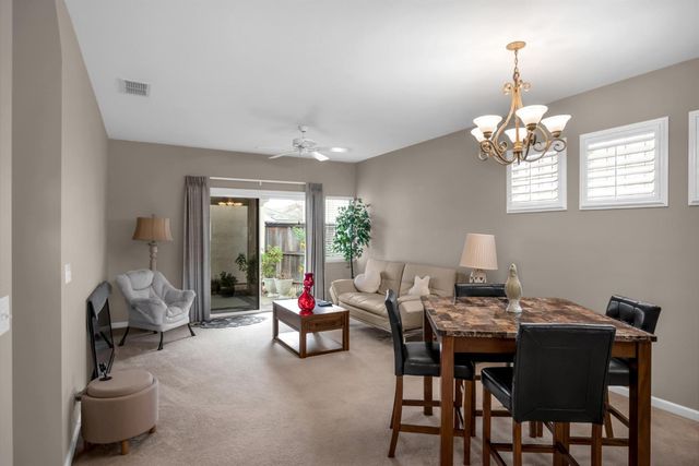 753 Rodmartin Ct, Folsom, CA 95630