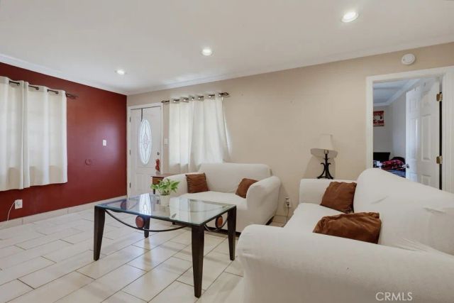 12027 168th, Artesia, CA 90701