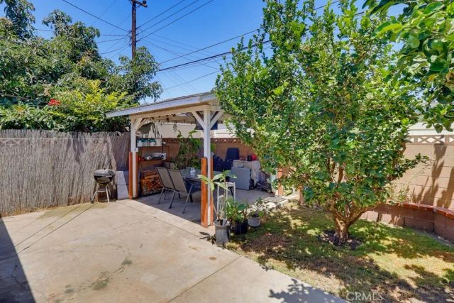 12027 168th, Artesia, CA 90701