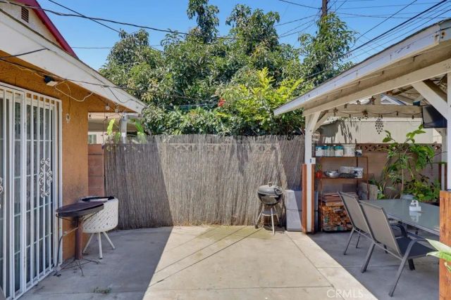 12027 168th, Artesia, CA 90701