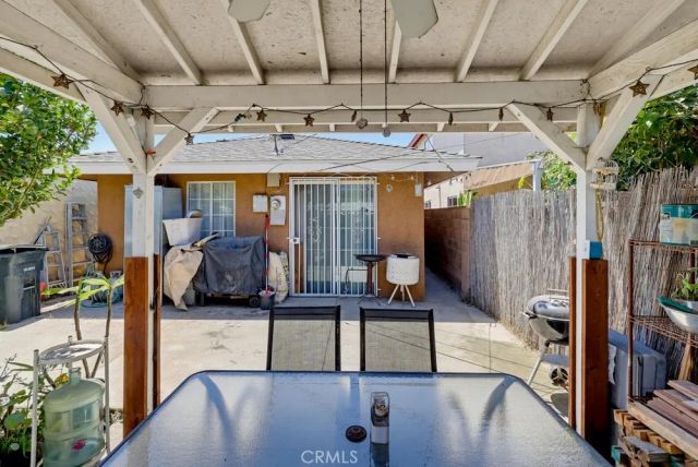 12027 168th, Artesia, CA 90701