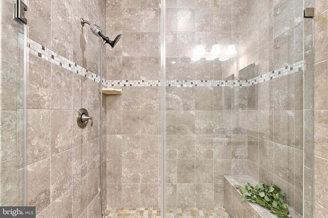 1820 POTOMAC AVE, Alexandria, VA 22301