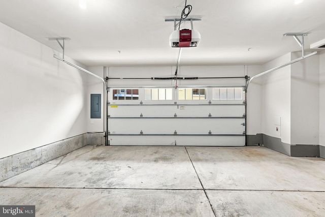 1820 POTOMAC AVE, Alexandria, VA 22301
