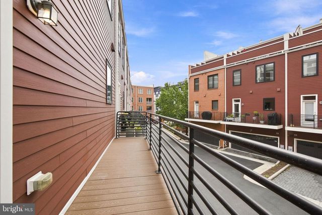 1820 POTOMAC AVE, Alexandria, VA 22301