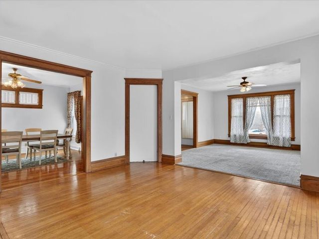 14 N Harlem Avenue, Freeport, IL 61032