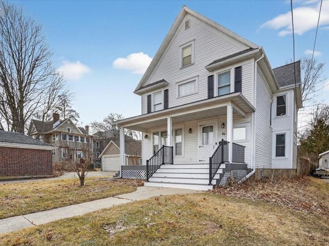 14 N Harlem Avenue, Freeport, IL 61032