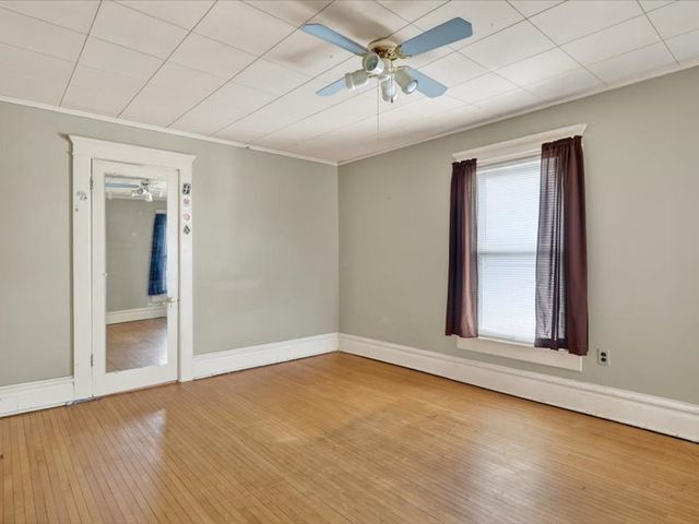 14 N Harlem Avenue, Freeport, IL 61032