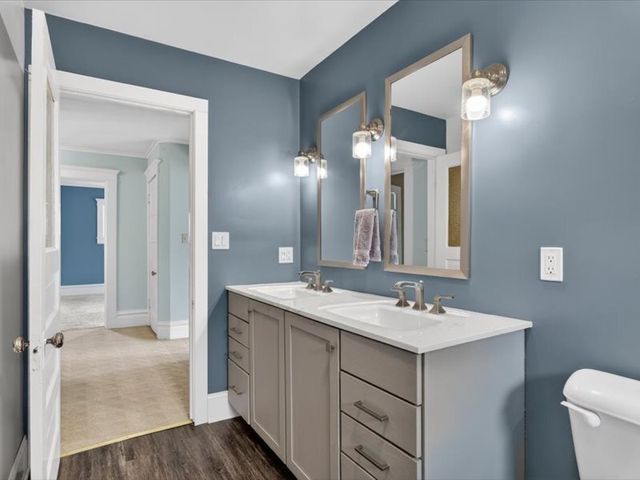 14 N Harlem Avenue, Freeport, IL 61032