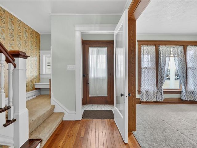 14 N Harlem Avenue, Freeport, IL 61032