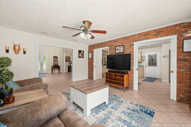 6459 SE COUNTY ROAD 337, Newberry, FL 32669