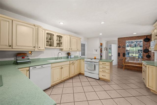 6459 SE COUNTY ROAD 337, Newberry, FL 32669