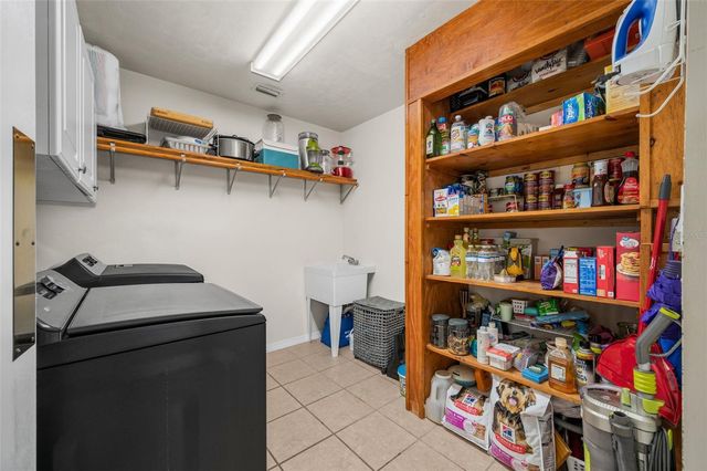 6459 SE COUNTY ROAD 337, Newberry, FL 32669
