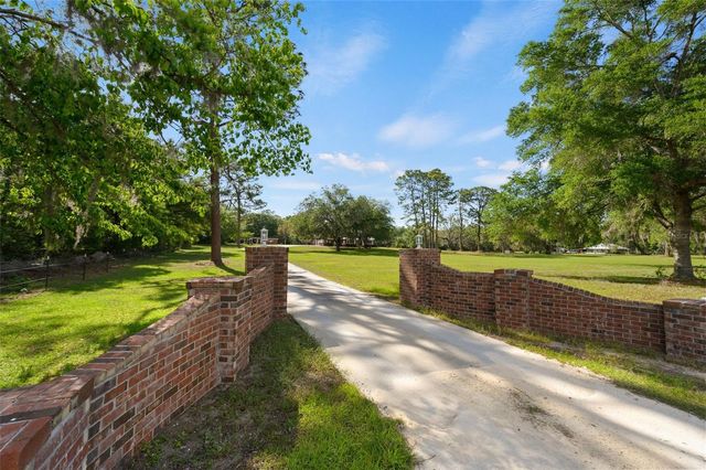 6459 SE COUNTY ROAD 337, Newberry, FL 32669